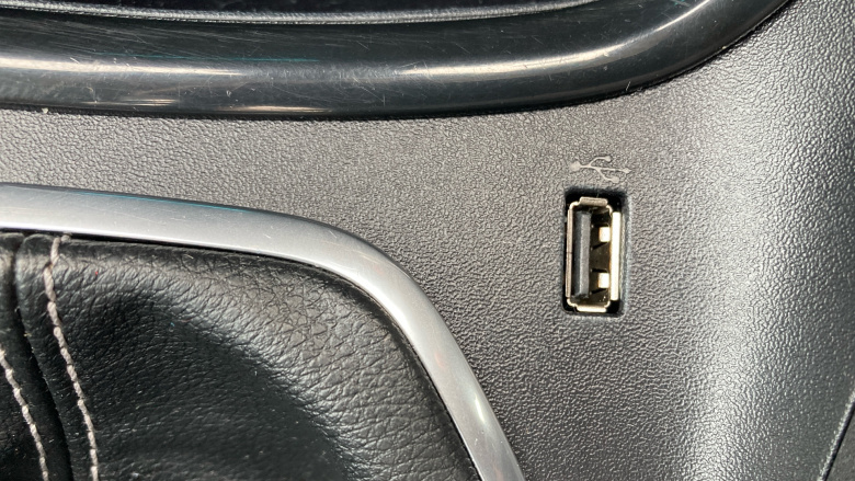 Ford Puma 1.0 EcoBoost Hybrid mHEV Titanium 5dr Petrol Hatchback